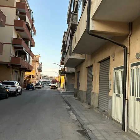 Niki&raffy דירה טרופאה